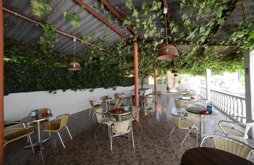 Santa Eulalia del Rio House | Hostal Sa Rota