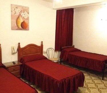 Campillos House | Hostal San Francisco