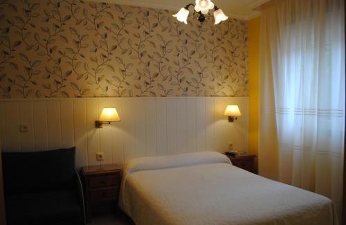 Baiona House | Hostal Santa Marta Playa