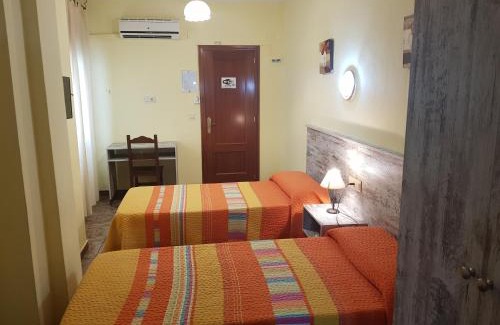Ronda House | Hostal Virgen Del Rocío
