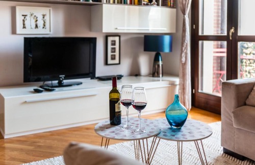 Cascina Apartment | Hostly - Family Home Strada dell'Olio - Brand new 2BR, 2 Bathrooms with AC