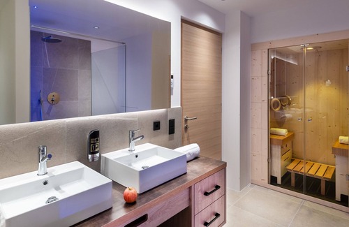 St. Michael/San Michele Hotel | Hotel Christof