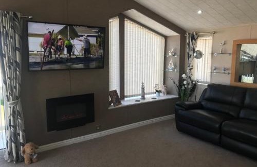 Kinmel Bay Other | Hot Tub Accommodation North Wales Lodge