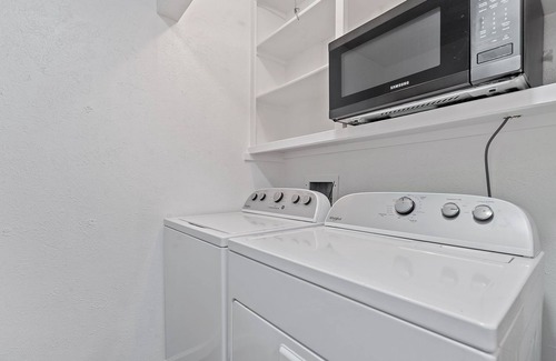 North Lamar House | Hot Tub and Pool- Downtown ATX