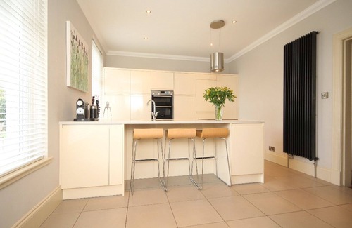 Stanley House | Hot tub, beautifully restored Manse. Fantastic midweek rates available.