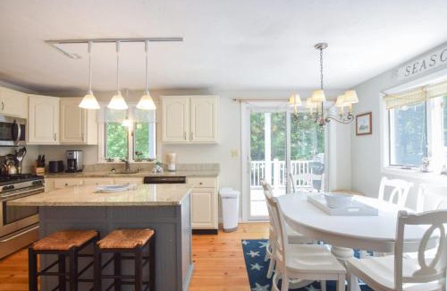Eastham House | Hot Tub Central A C Dog Friendly