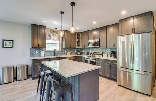 Albrightsville House | Hot Tub & Community Beach: Albrightsville Home!