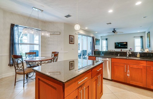 Caloosahatchee House | Hot Tub + Fire Pit: Spacious Cape Coral Oasis!