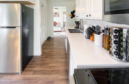 Indianapolis House | Hot Tub, fully fenced, and dog friendly!