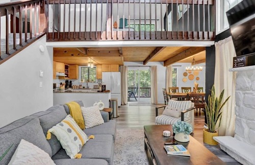 East Stroudsburg Cabin | Hot Tub, Game Room, Fireplace, Mins to Ski, Pets