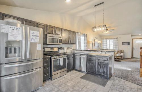Security-Widefield House | Hot Tub - Pet Friendly - 7 miles to Fort Carson