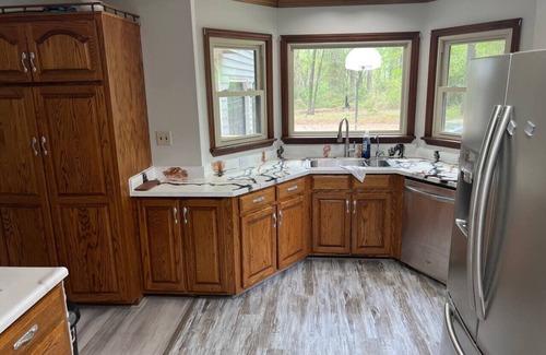 Fayetteville House | Hot Tub Private Gym Games