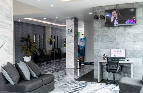 Leon Hotel | Hotel 5 Inn Plus
