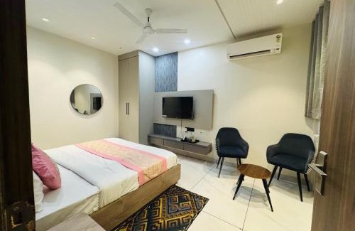 Rohini Hotel | Hotel 7 Star Rohini Sector 22