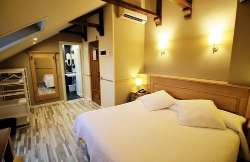 Jaca Hotel | Hotel A Boira