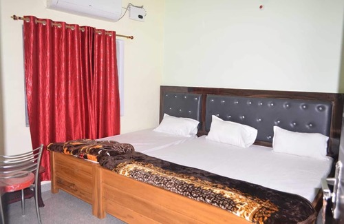 Bihar Sharif Hotel | Hotel A.V Priya By GRB