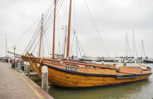 Volendam House | Hotel aan de Haven (room 3)