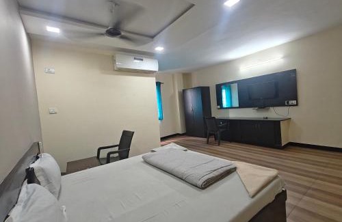 Ram Nagar House | Hotel AB Top