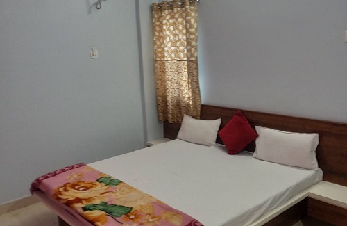 Shani Shingnapur Hotel | Hotel adiraj palace and lodging