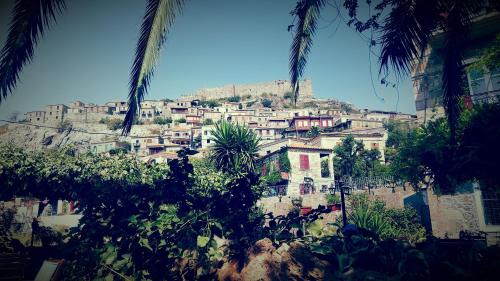 Mithimna Hotel | Hotel Adonis