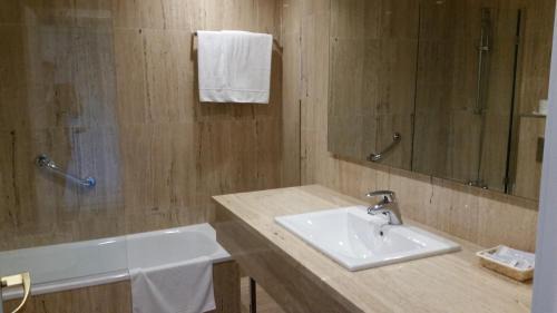 Irun Hotel | Hotel Alcazar Irun