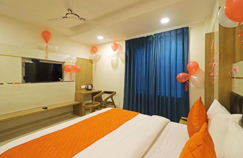 Paharganj Hotel | HOTEL AMBIENCE INN Near Rk Asharam Metro Station Paharganj New Delhi