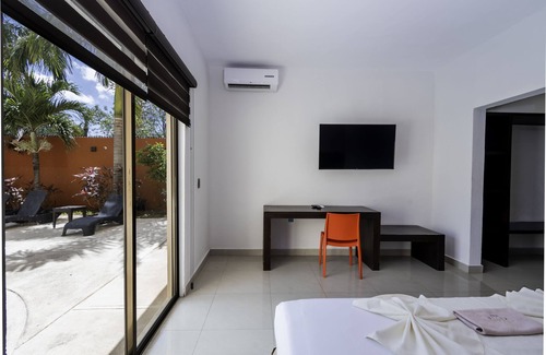 Ejidal Hotel | Hotel Ambra