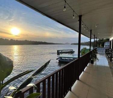 Tortuguero Hotel | Hotel Angsa River View Tortuguero
