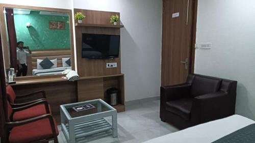 Mahipalpur Extension Hotel | HOTEL Anil