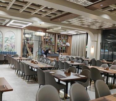 Ratlam Hotel | Hotel Annapurna