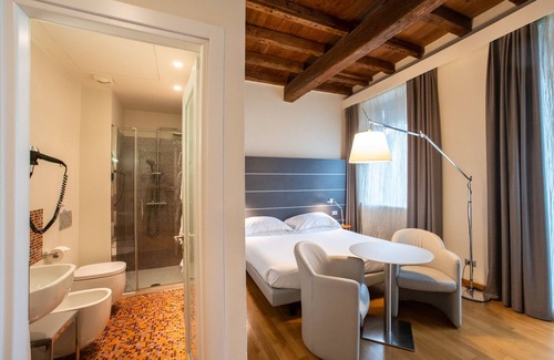 Ferrara Hotel | Hotel Annunziata