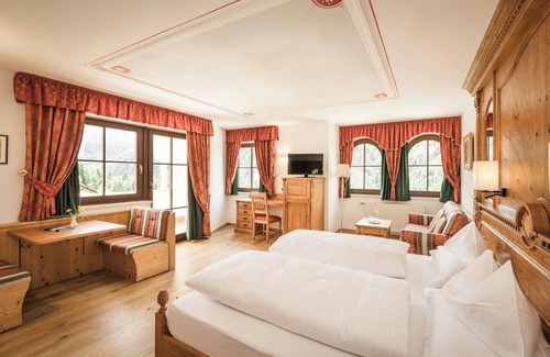 San Giacomo Hotel | Hotel Ansitz Jakoberhof - Alpine Relax