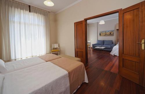 Pontevedra Hotel | Hotel Apartamentos Dabarca