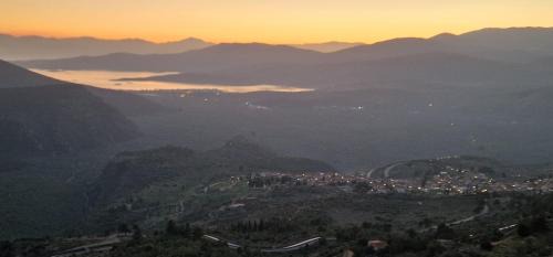 Delfoi Hotel | Hotel Apollonia Delphi
