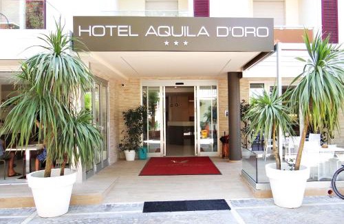 Misano Adriatico Hotel | Hotel Aquila D'Oro