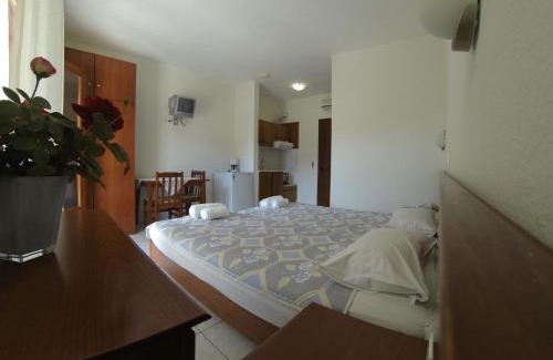 Siviri Apartment | Hotel Argo