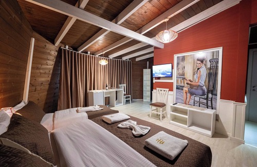 Tirana Resort | Hotel Aria