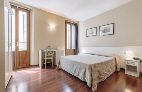 Cremona Hotel | Hotel Astoria