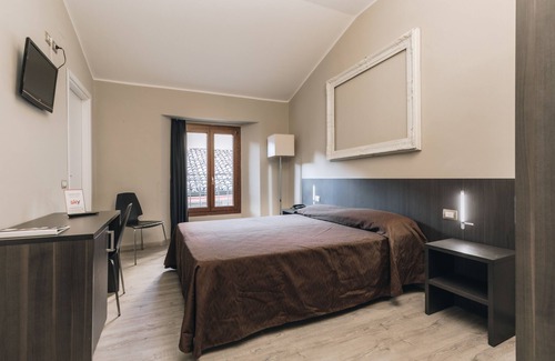 Cremona Hotel | Hotel Astoria