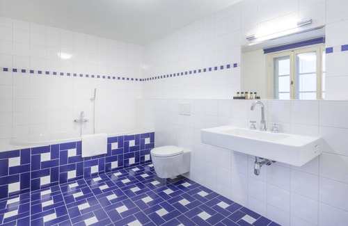 Mala Strana Hotel | Hotel At the White Lily