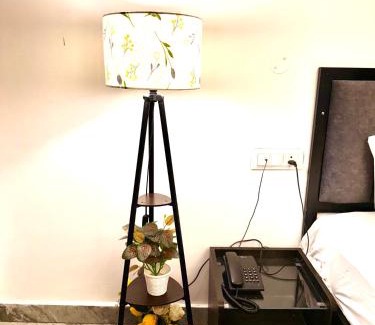 Allahabad Hotel | HOTEL ATULYAM STAYs PREMIUM