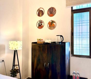 Allahabad Hotel | HOTEL ATULYAM STAYs PREMIUM