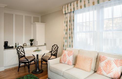 Avalon Hotel | Hotel Atwater