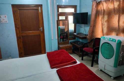 Balrampur Cabin | Hotel Avadh Balrampur