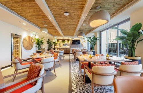 Jumeirah Village Circle Hotel | Hotel Avalon Dubai Jumeirah Village Circle