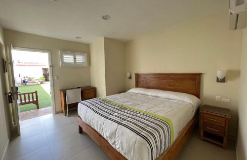 Avenida Revolucion Hotel | Hotel Baja