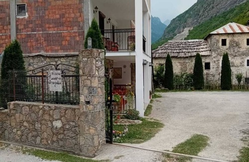 Dragobi Hotel | Hotel & Bar - Restorant Piceri Dragobia