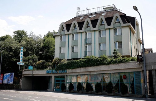Gellert Hill Hotel | Hotel Bara Budapest