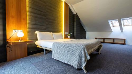 Old Town Hotel | Hotel Barrio Húmedo by gaiarooms