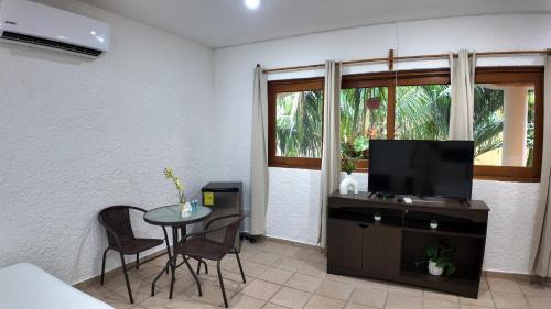 Downtown Hotel | Hotel Bosque Caribe, 5th Av. zone